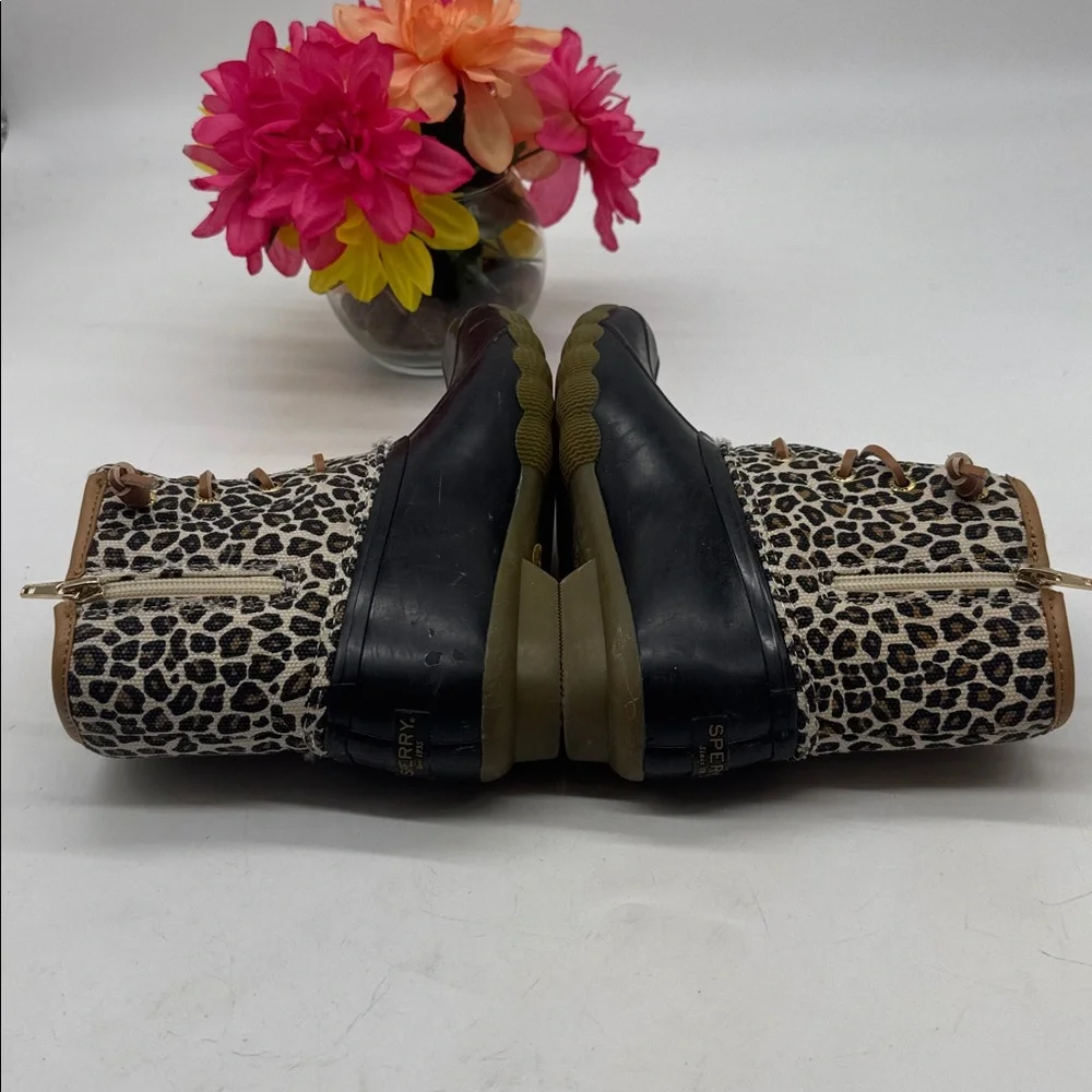 Sperry Black and Leopard Print Women's Boots Size 3 WRB9434
